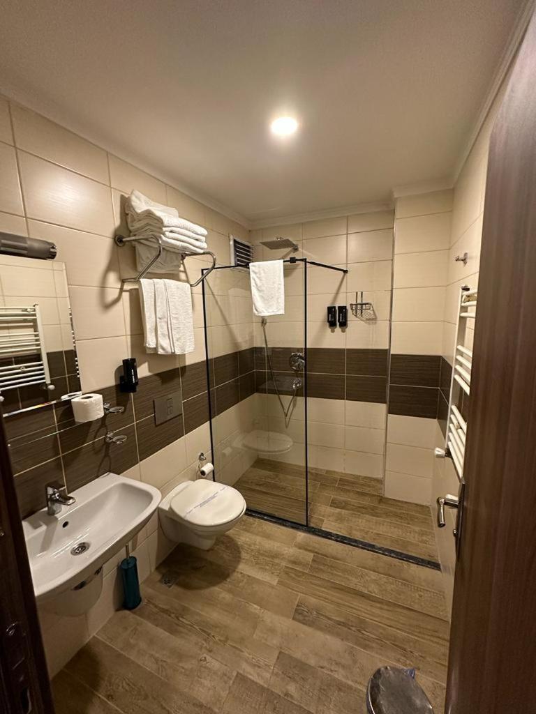New Akcaabat Hotel エクステリア 写真